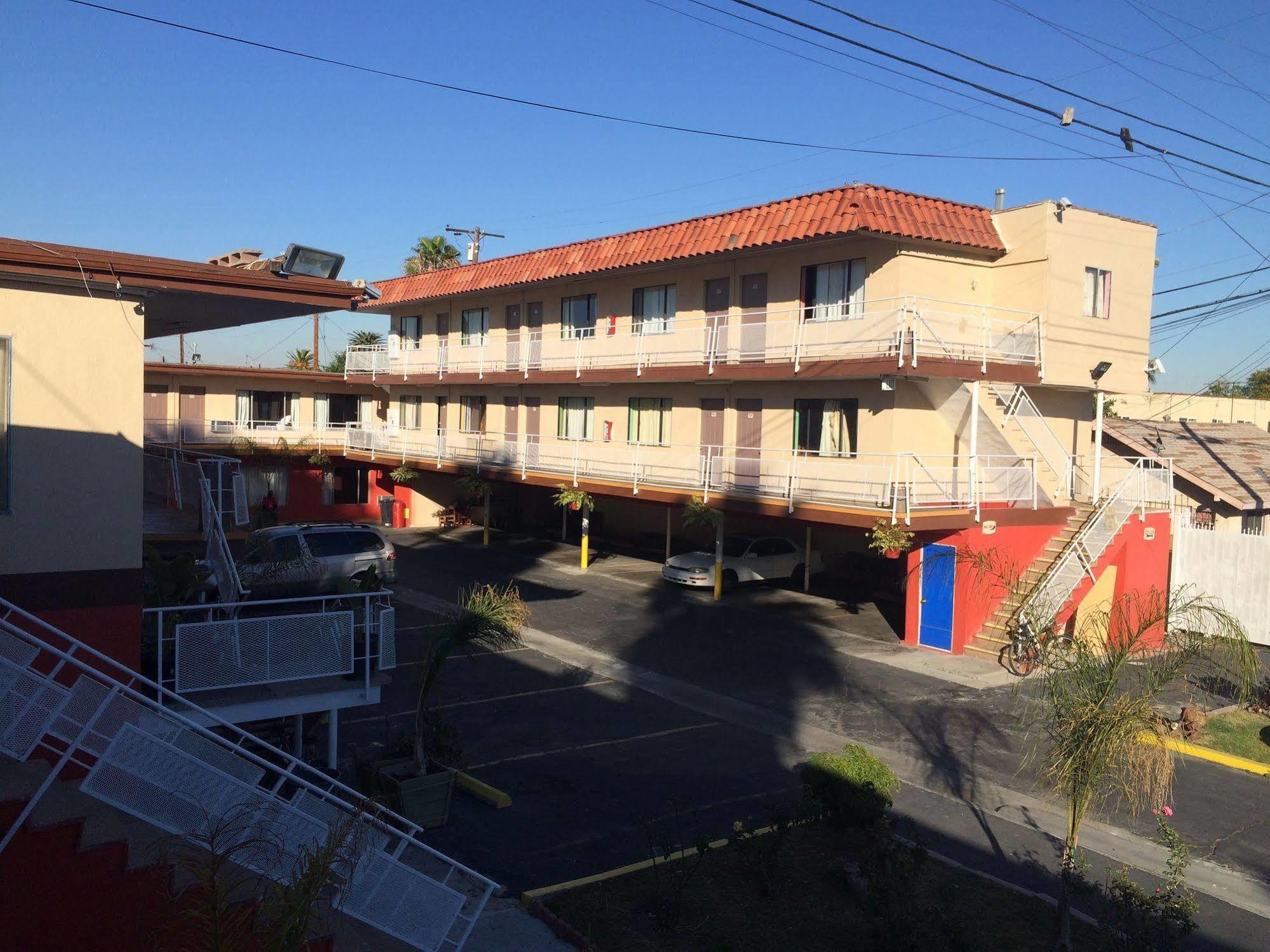 Long Beach Motel Exterior photo